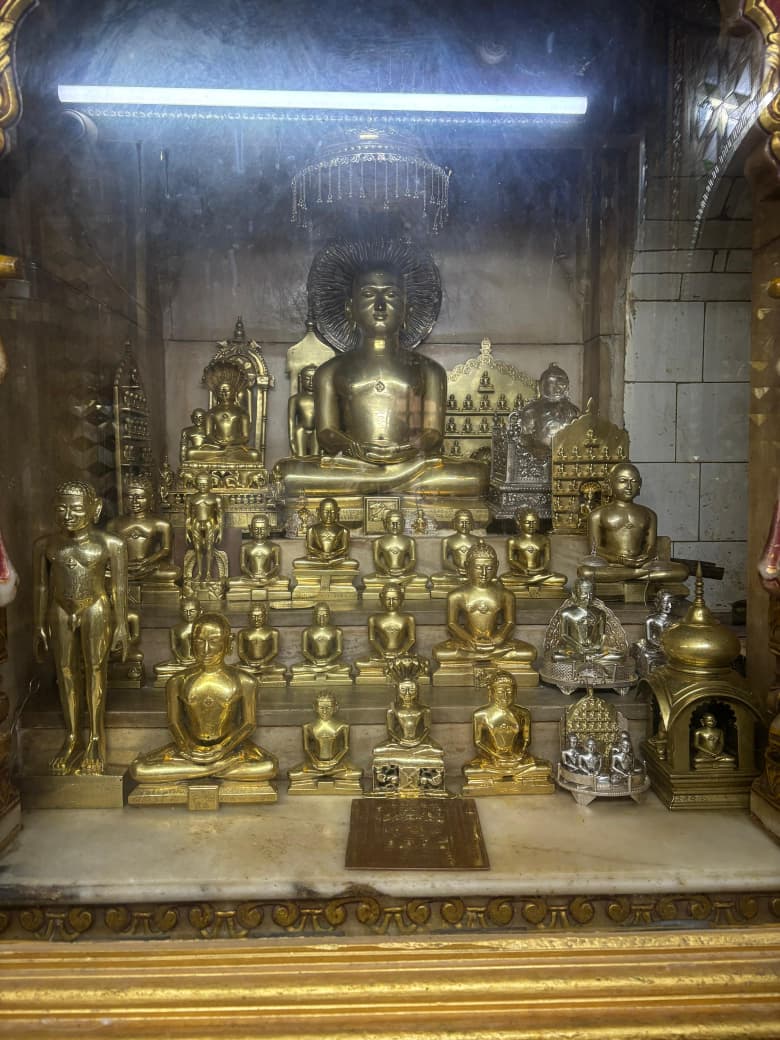 धर्मशाला दृश्य 1